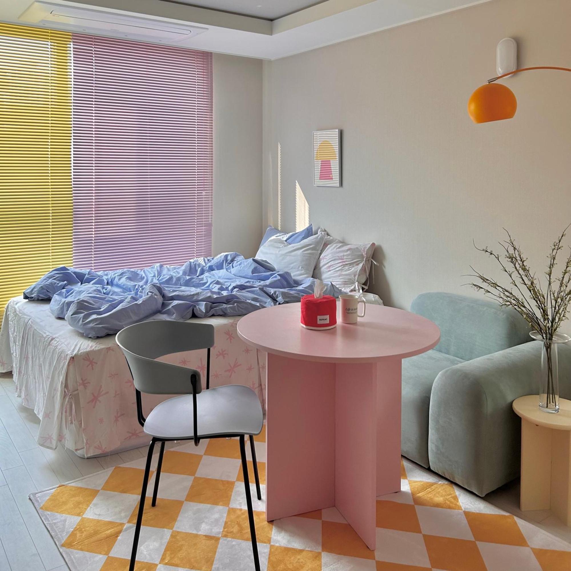Apartamento Dongseongro Meomoom Daegu Habitación foto
