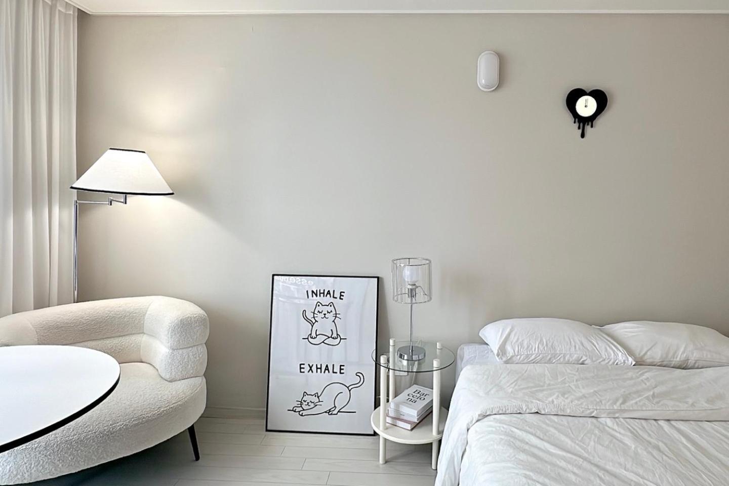 Apartamento Dongseongro Meomoom Daegu Habitación foto
