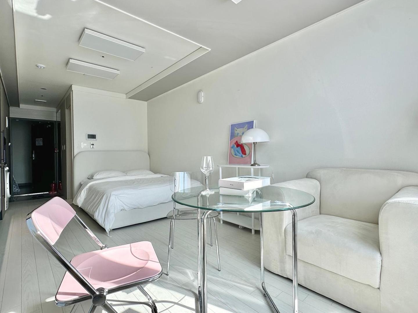 Apartamento Dongseongro Meomoom Daegu Habitación foto