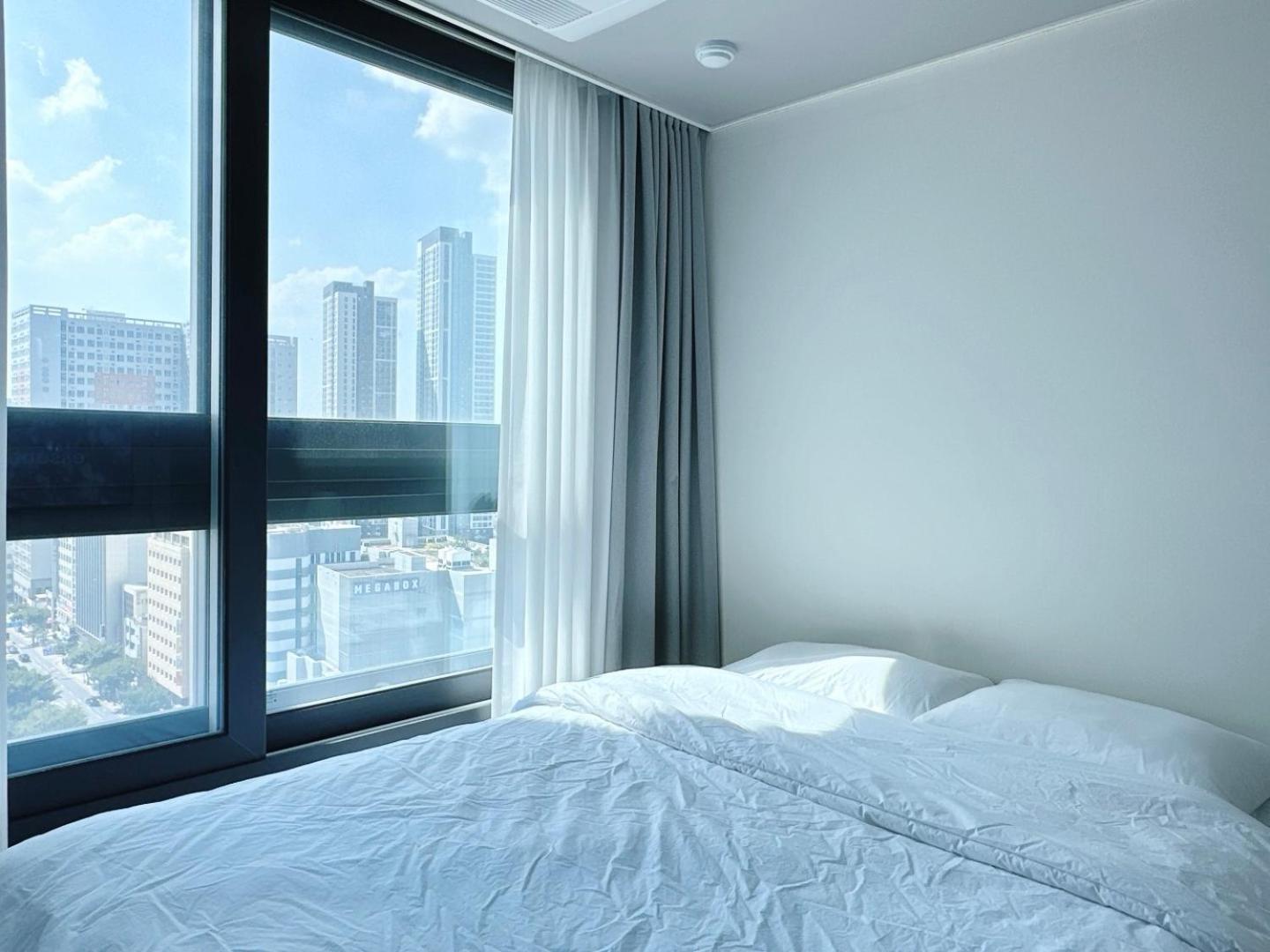 Apartamento Dongseongro Meomoom Daegu Habitación foto