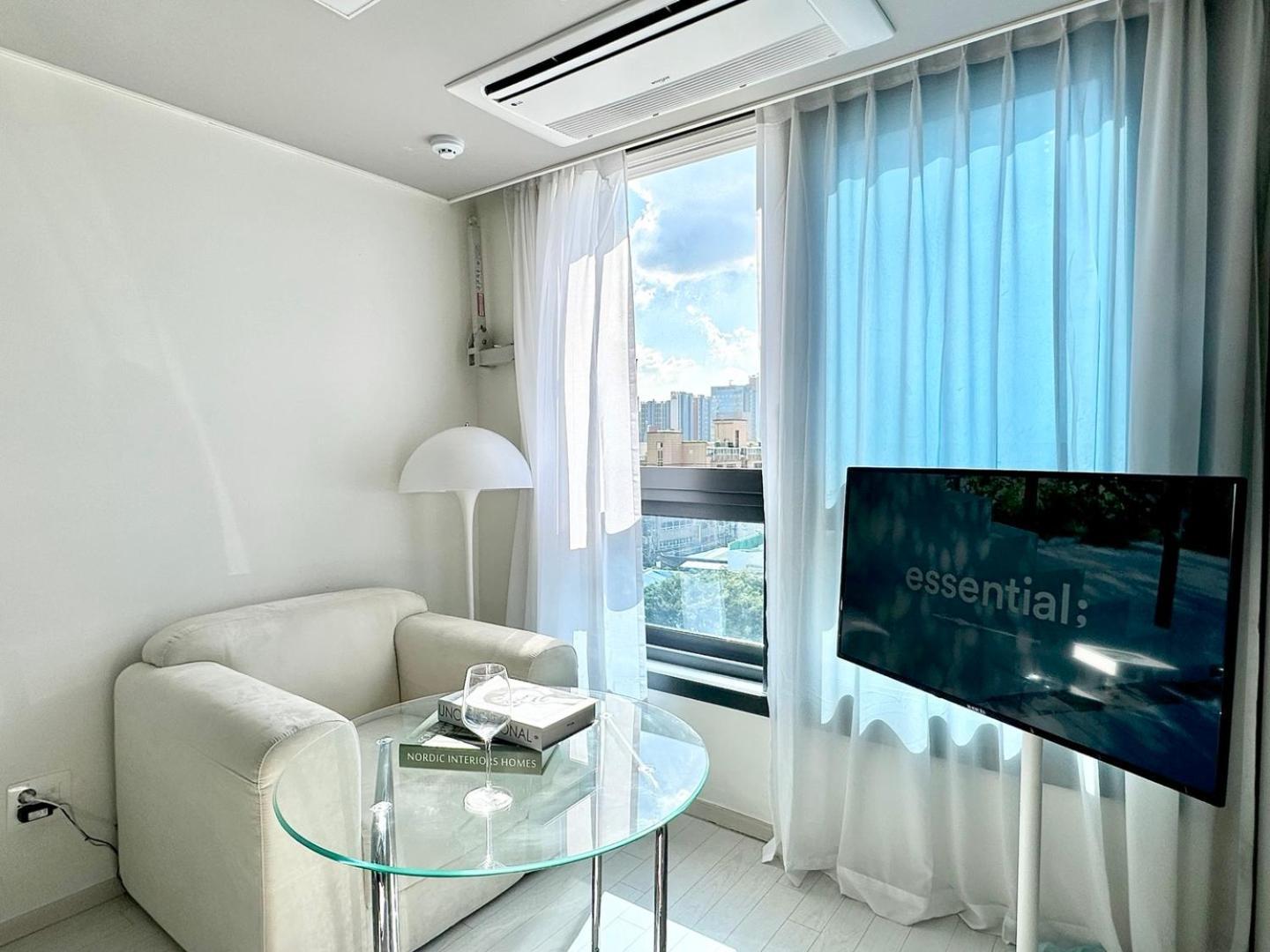 Apartamento Dongseongro Meomoom Daegu Habitación foto