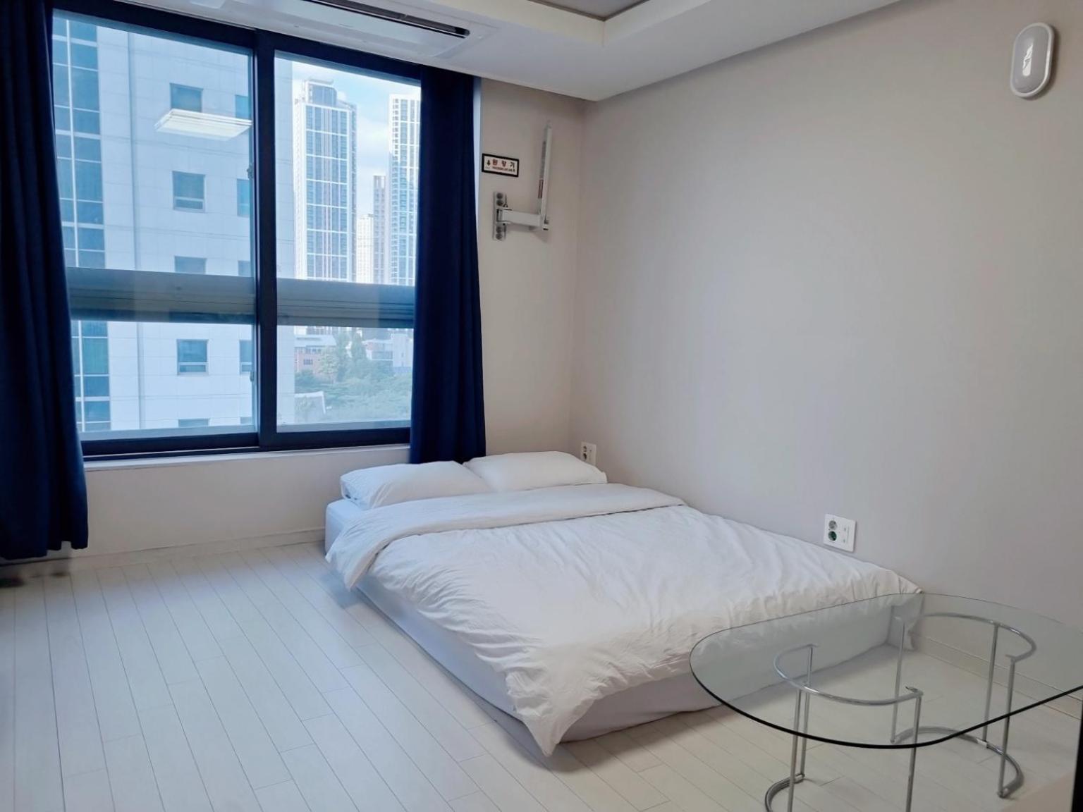 Apartamento Dongseongro Meomoom Daegu Habitación foto